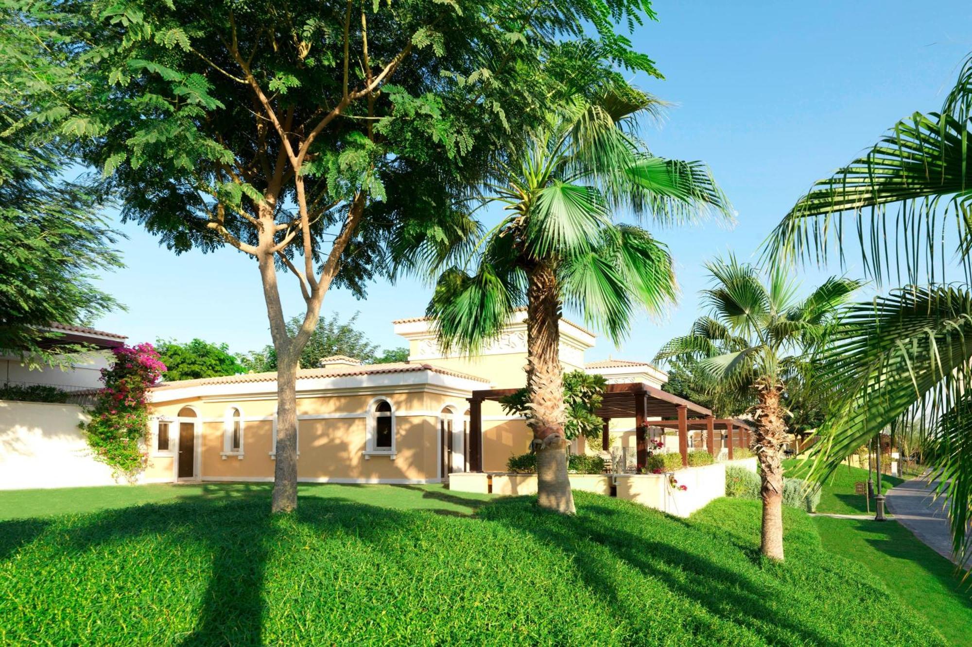 The Ritz-carlton Abu Dhabi, Grand Canal 5*
