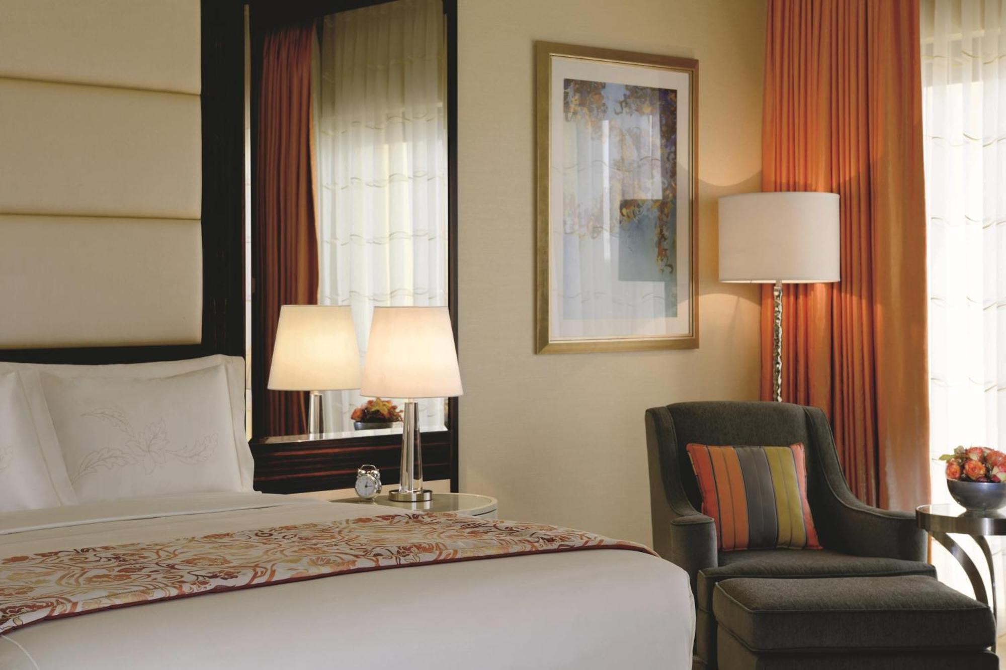 Resort The Ritz-carlton Abu Dhabi, Grand Canal 5*