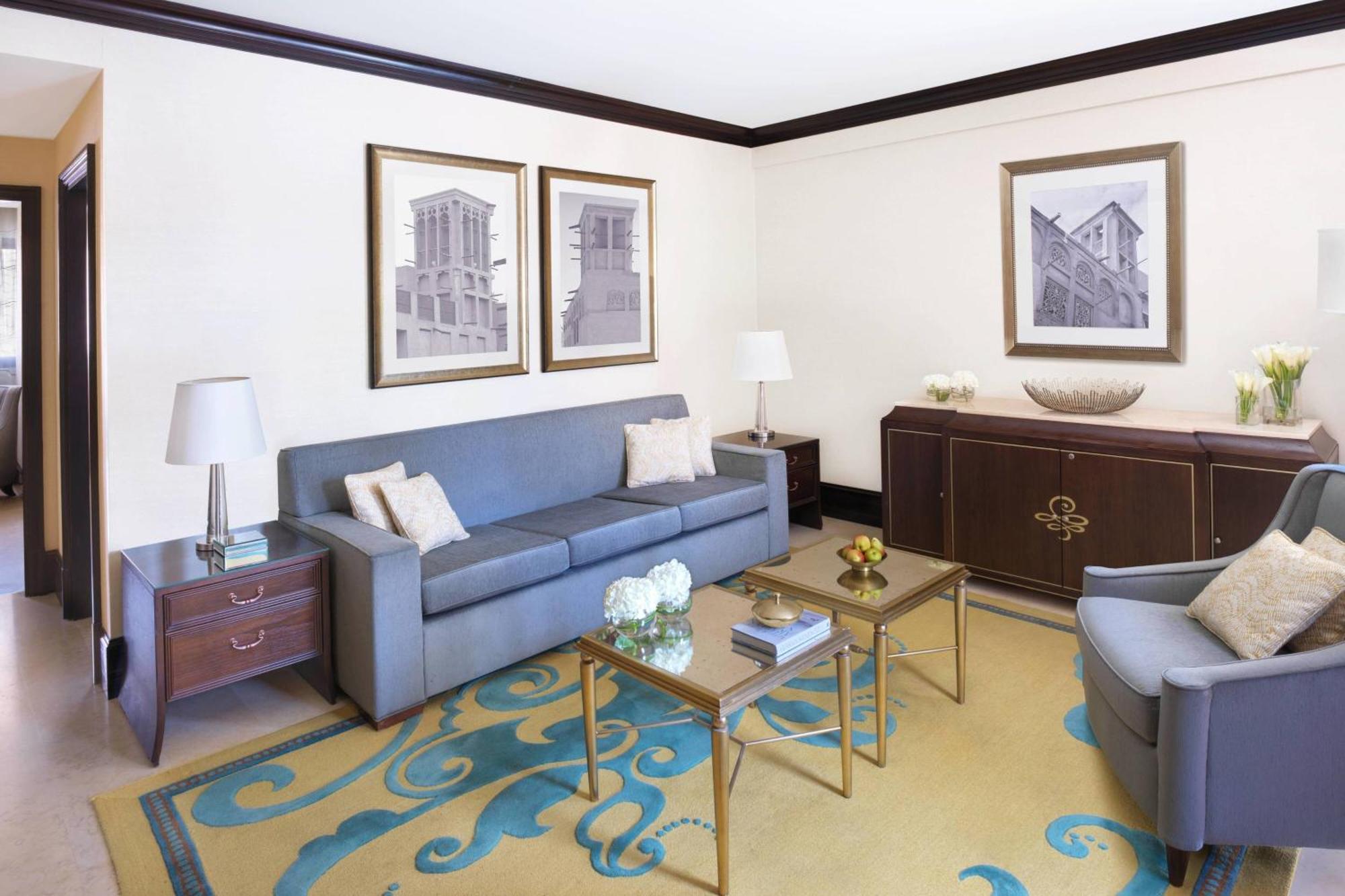 The Ritz-carlton Abu Dhabi, Grand Canal Abu Dhabi